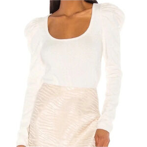 Song of Style Women's Size XS Cream White Blossom Puff Sleeve Sweater